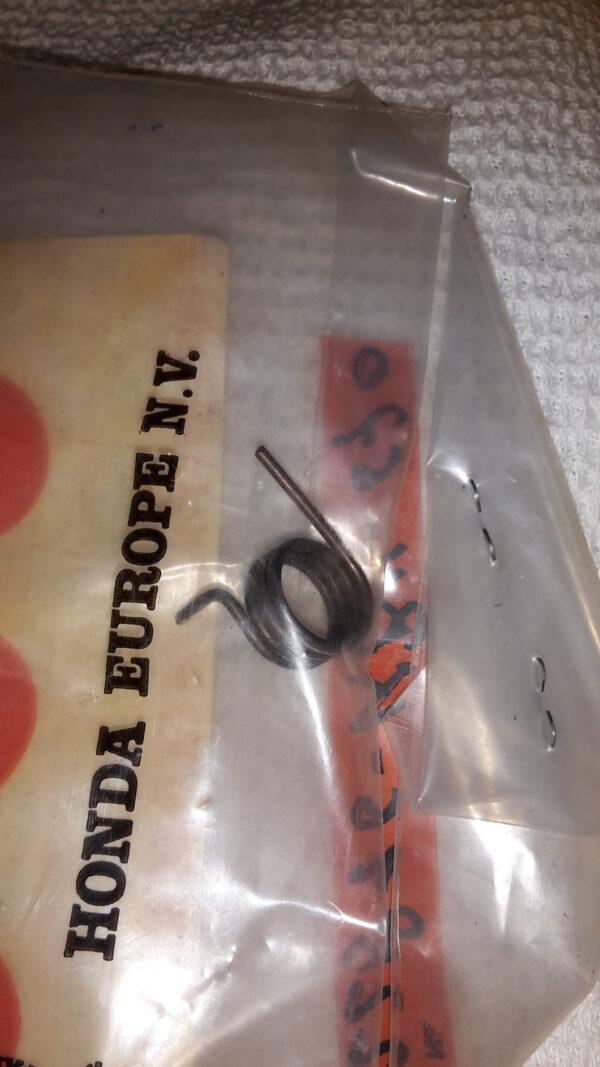SPRING, CLUTCH .LEVER CM250,CS250