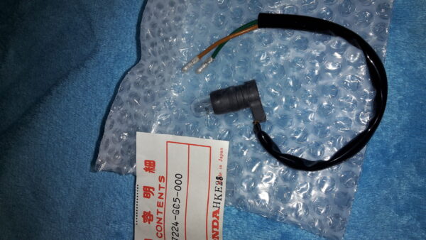SOCKET ,COMP. ILLUM. MT80SC / XL80SA,B-E (37224-195-700)