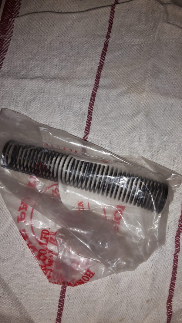 GUARD, OIL HOSE  CB750F2,F3