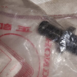CONN. MASTER CYLN. CB750F2.F3