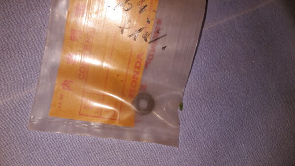 NUT, CONN. ROD. (13205-634-010) CIVIC (2D),CB1100RB
