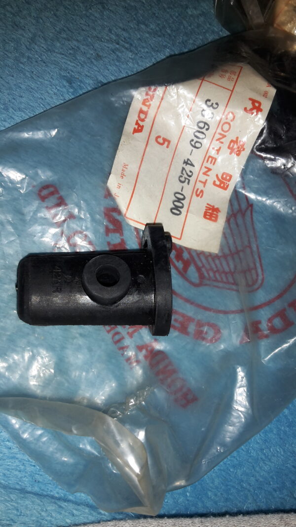Rub.Winker Mount CB750KZ-CA