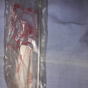 BOLT, CYLINDER STUD. CB450K1