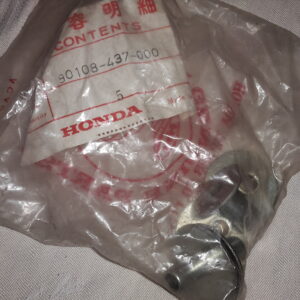 COLLAR, RR. FENDER, XL125SZ-SA