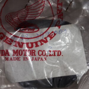 RUBBER RR.FENDER, CB125T.Z-A