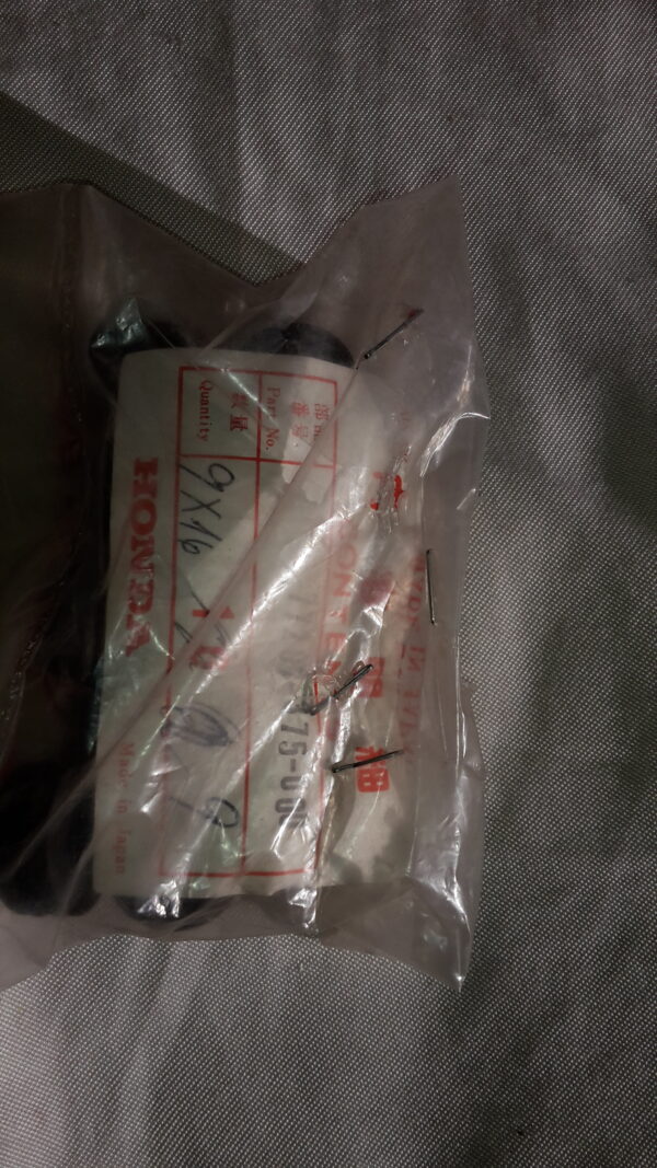 RUBBER B.SEAT, CB500T.T1