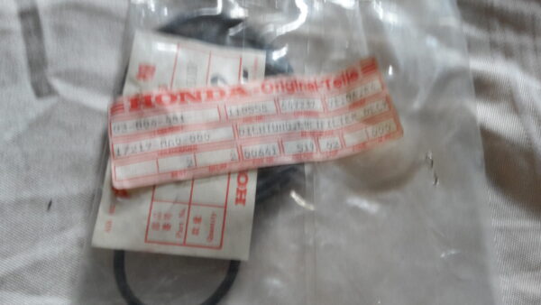 SEAL AIR/C COVER, XR500RB,RC