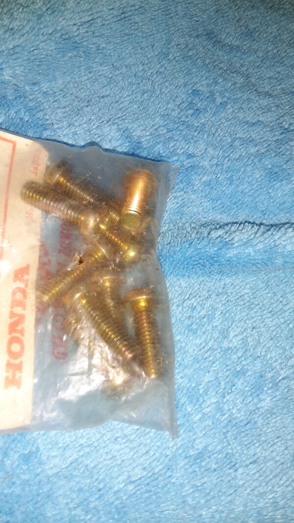 SCREW, PAN , CVX, VF750S
