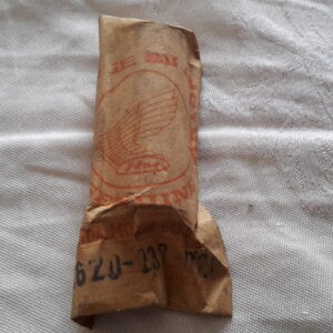 COLLAR REAR AXLE, CD125