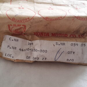 COLLAR FRONT AXLE, CD125