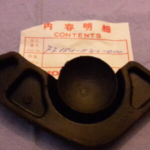 RUBBER R.SEAT, C50.M.Z.MZ: