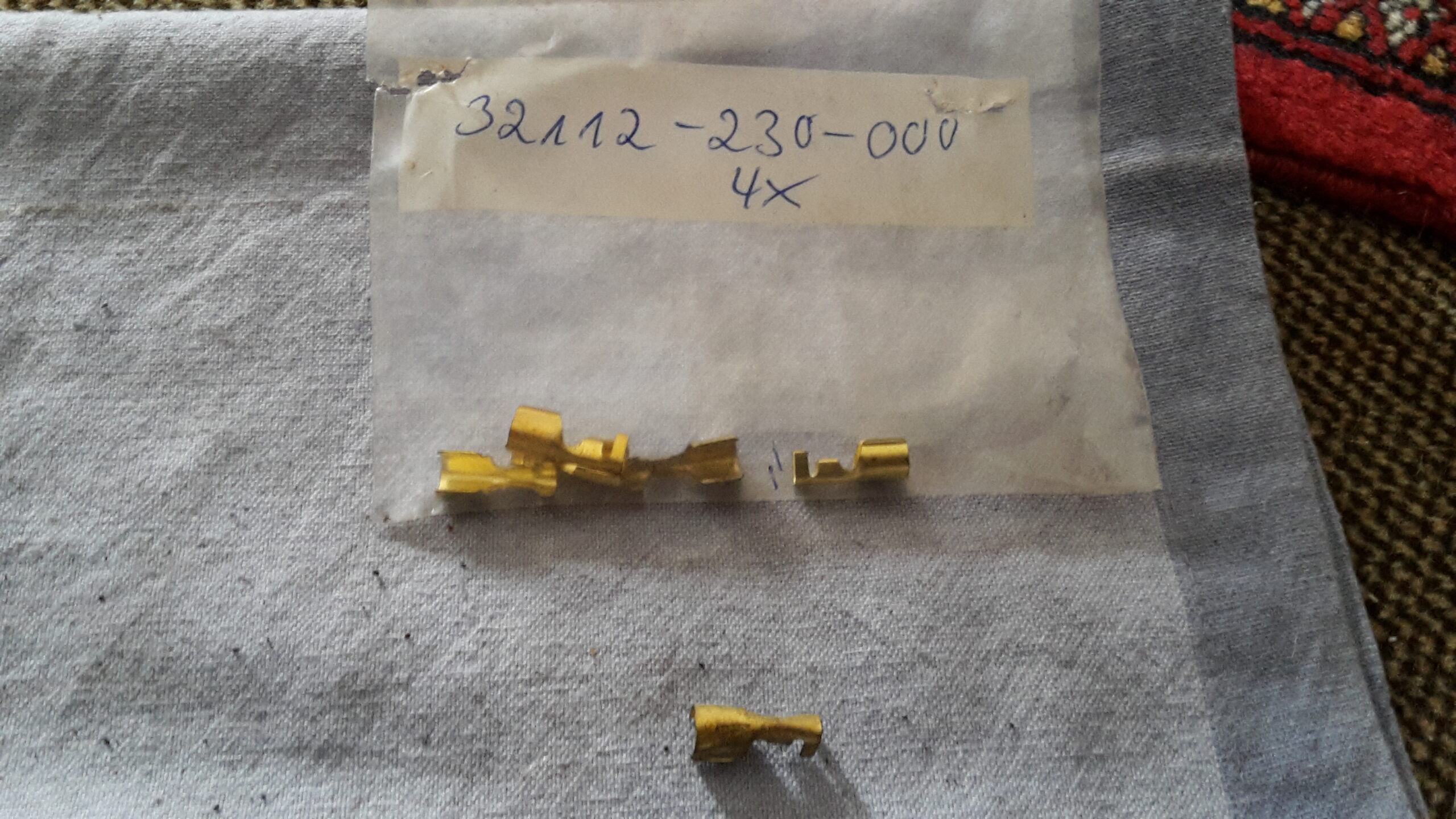 CONNECTOR , FUSE, CD125