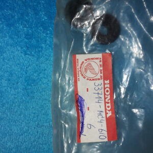 RUBBER, TAIL, BRKT, XL500SC