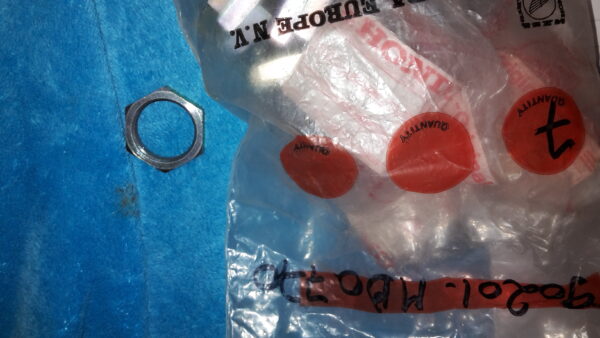 NUT, LOCK 22mm, CVX,VF750S