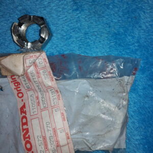 NUT REAR WHEEL, XL250-SLS+BMW V8 LENKUNG UNTEN 16×1,5