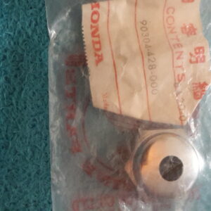 NUT. STEM. , XL250S.Z.A