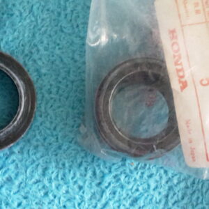 DUST SEAL, XRZ.A.B-E