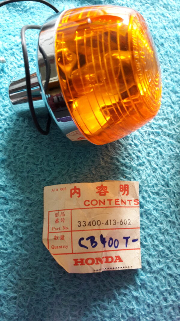 WINKER ASSY R.FR, CB400T-PA
