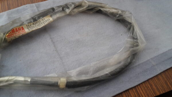 TACHOMETER CABLE ASSY, XT600