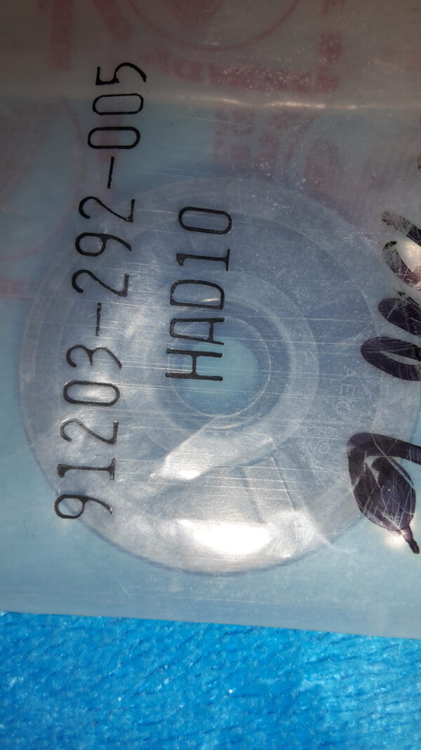 OIL SEAL, 8x34x8 CB450K1-