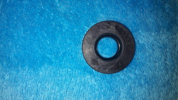 OIL SEAL 12x28x5 , C110