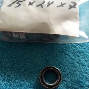 SIMMERRING 15x24x7 MIT METALL