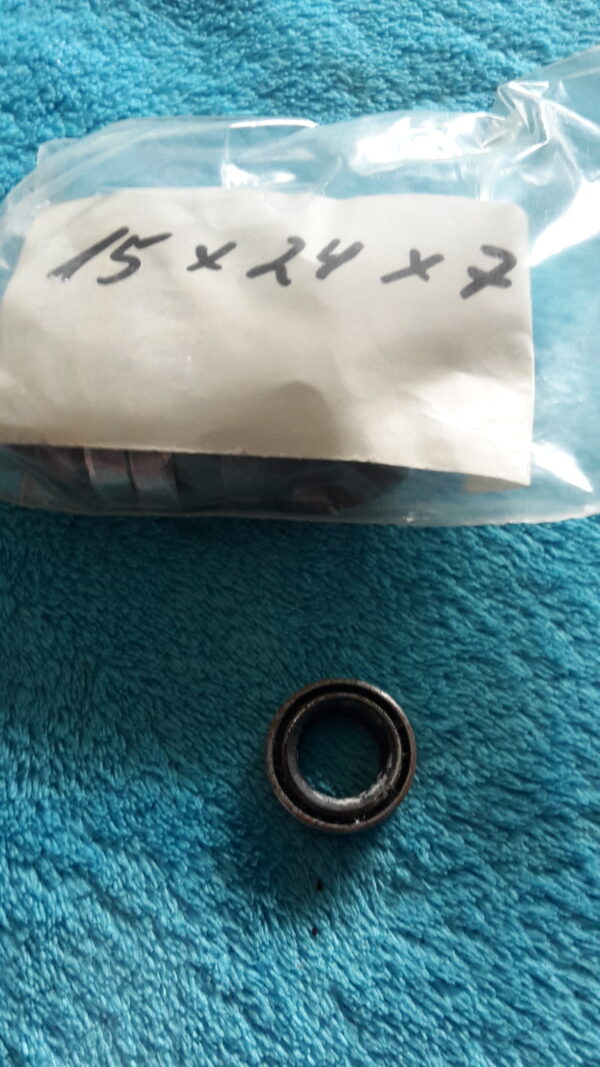 SIMMERRING 15x24x7 MIT METALL