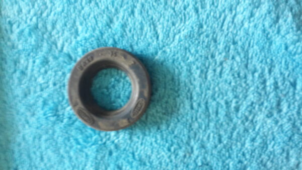 SIMMERRING 20x35x7  KURBELWELLE DT/RD50