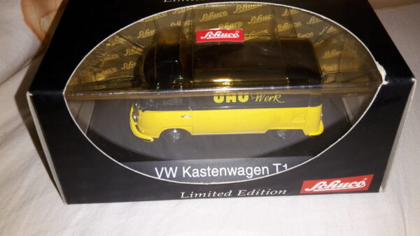 SCHUCO VW KASTENWAGEN T1 „UHU“ 1:43