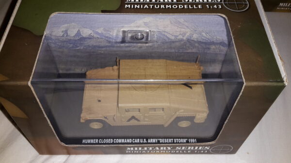 SCHUCO HUMMER CLOSED COMMAND CAR US ARMY DESSERT STORM 1991 1:43