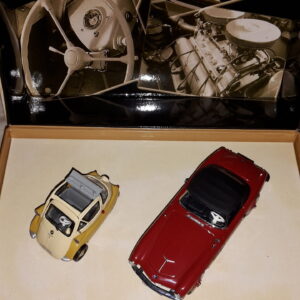 SCHUCO , BMW ISETTA, BMW 507 IM KARTON, DAS VERRÜCKTESTE PAAR VON 1955 ,EDLER WAGEN SUCHT KUGEL ZUM KNUTSCHEN