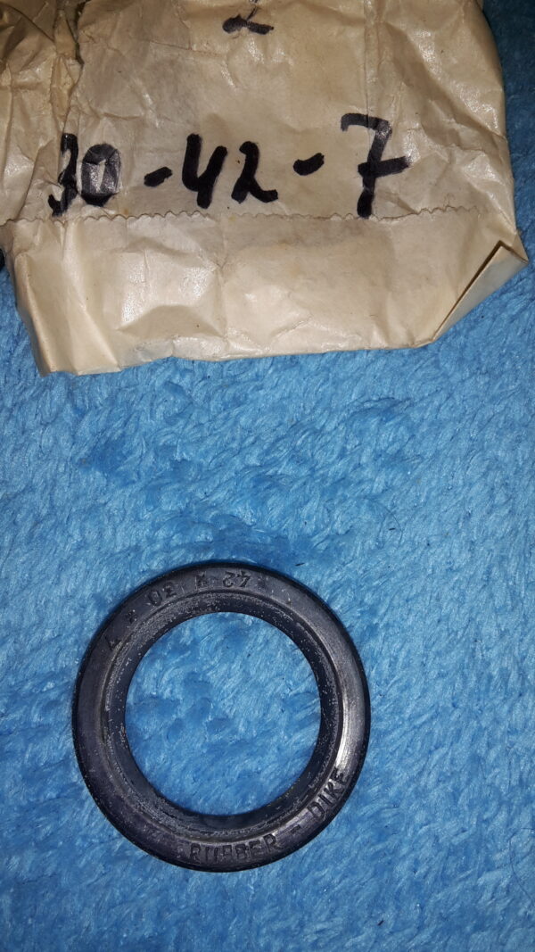 SIMMERRING 30x42x7 DIVERSE MASCHINEN