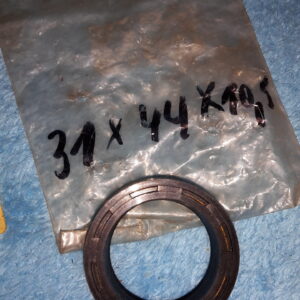 OIL SEAL 31x44x10,5