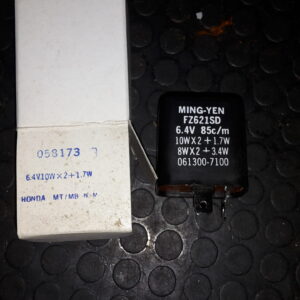 BLINKGEBER B 2 POLIG, 6,4V 10Wx2+1,7W