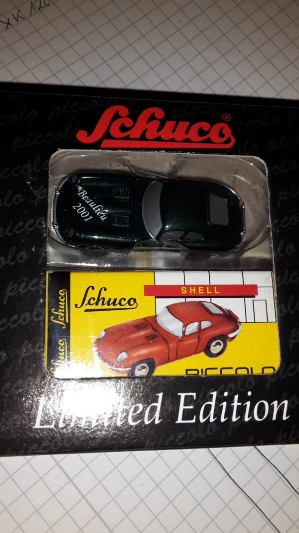 SCHUCO JAGUAR E, GRÜN BEAULIEN 2001, 1:90