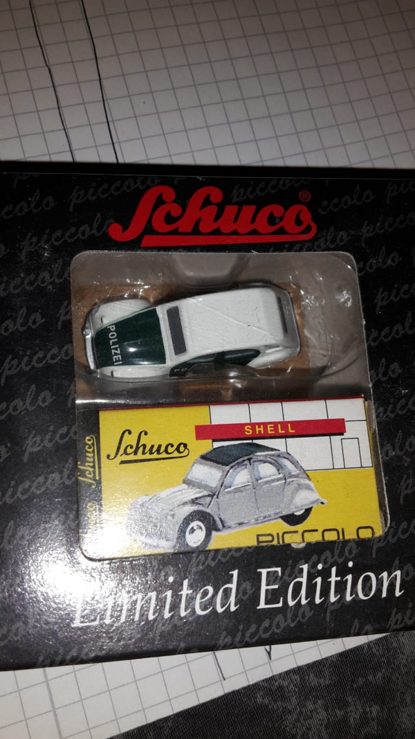 SCHUCO CITROEN 2CV „POLIZEI“ 1:90