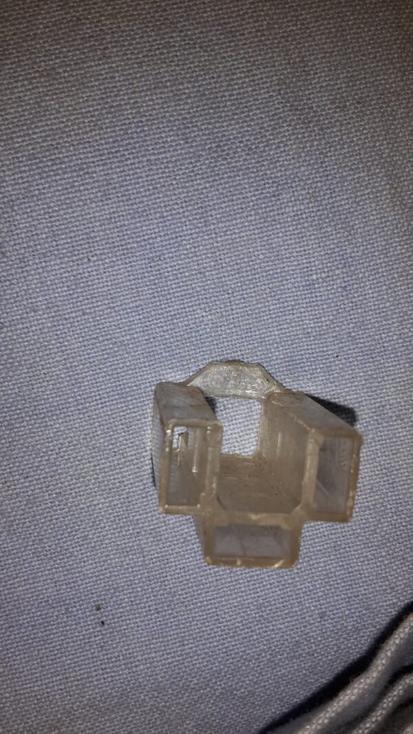 T20B023 ANSCHLUßSTECKER 3 POLIG