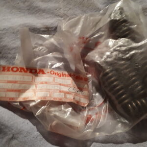 SPRING CLUTCH  CB450K1