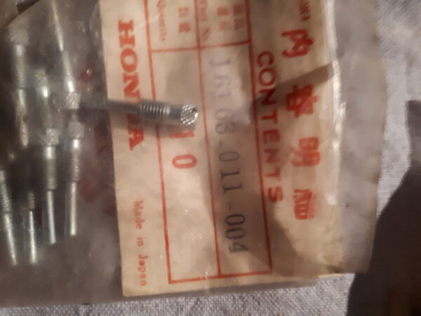 SCREW THROTTLE, C110