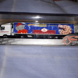 SCHUCO MERCEDES BENZ ACTROS KÜHL KOFFERSATTELZUG “ BENJAMIN BLÜMCHEN KINDERTORTE“ 22414 1:87