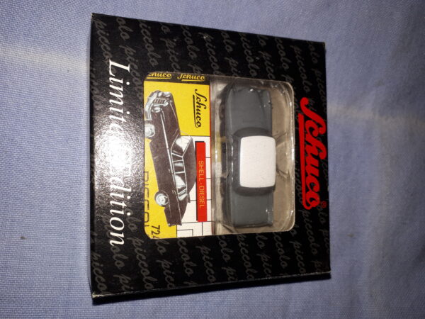 SCHUCO MERCEDES BENZ 220SE MESSE 2002