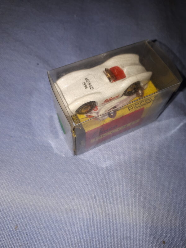 SCHUCO MERCEDES 2,5L MESSE 1996 1:90