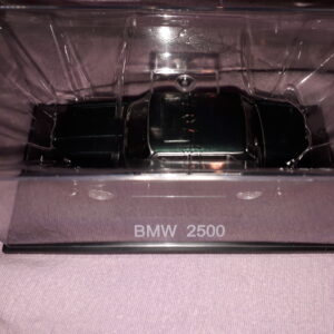 BMW 2500 GRÜN 1:43