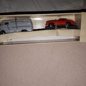 BUB MERCEDES-BENZ L319 „SERVICE “ MIT TRAILER UND 300SL 1:87