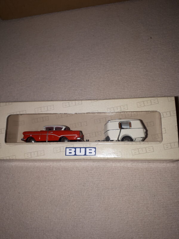 BUB OLYMPIA REKORD MIT WOHNWAGEN 1:87
