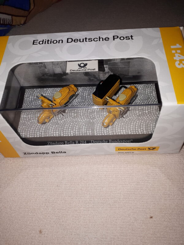 DEUTSCHE POST ZÜNDAPP BELLA R204 1:43