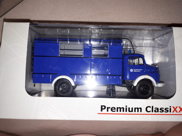 PREMIUM CLASSIXXS MERCEDES-BENZ LA911 „THW“, 1:43 AUFLAGE 500ST.