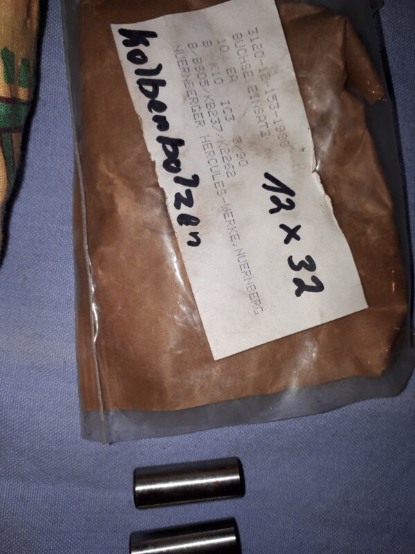 HERCULES KOLBENBOLZEN 12×32 VERSORGUNGSNR. 3120-12-153-1988