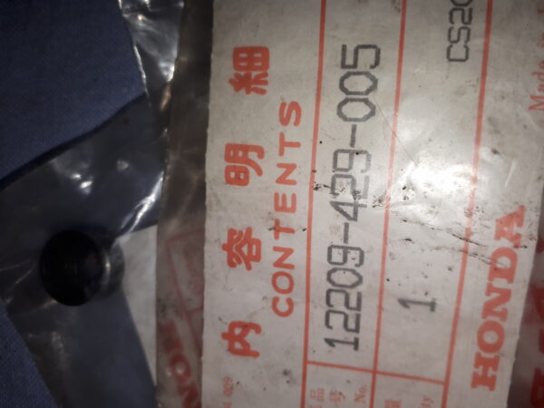 SEAL VALVE STEM. XR500 Z.A.