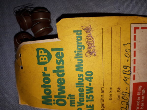 SEAL VALVE STEM. GL1100C